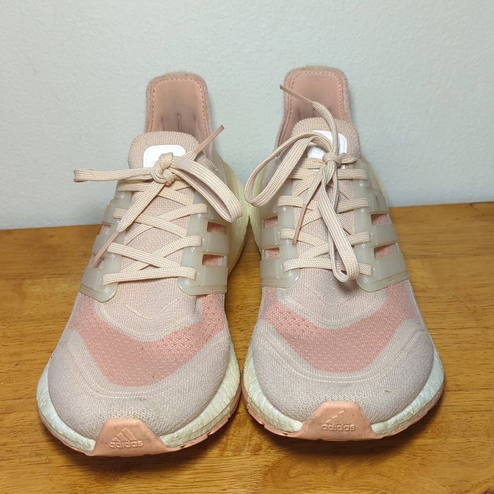 Adidas Women's Ultraboost 21 Running Shoes Blush Pink White Women's Size 8.5 - Picture 2 of 7